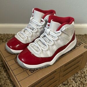 Jordan 11 Cherry